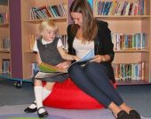 Dvivietis ovalus pufas (raudonas)