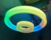 Spalvą keičiantis LED šviestuvas (100 cm)