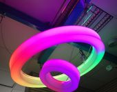 Spalvą keičiantis LED šviestuvas (100 cm)
